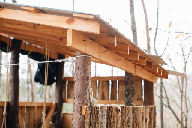 outdoor kitchen roof