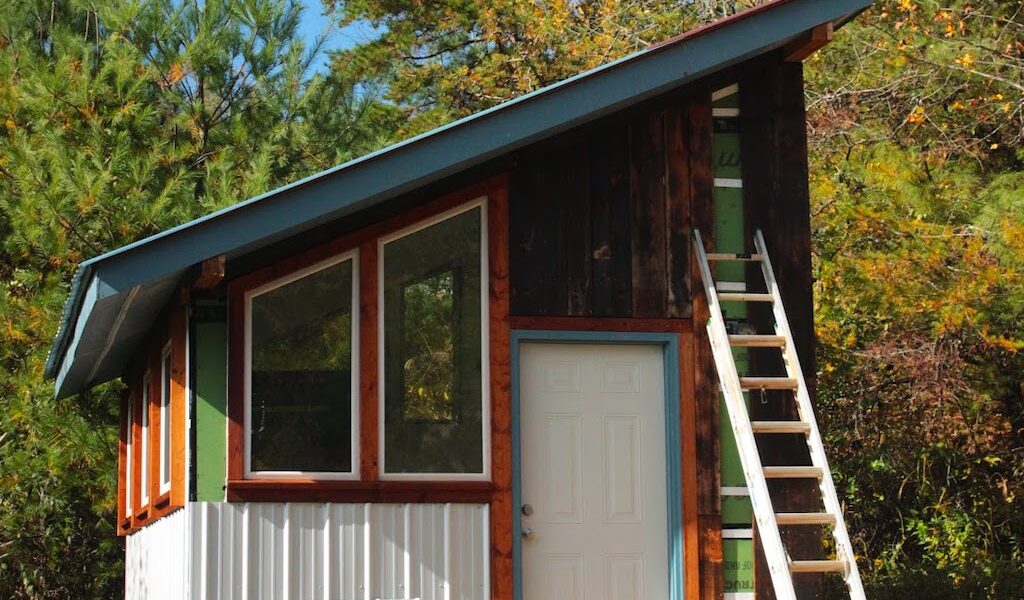 Tiny house built by your own hands is one way to save money