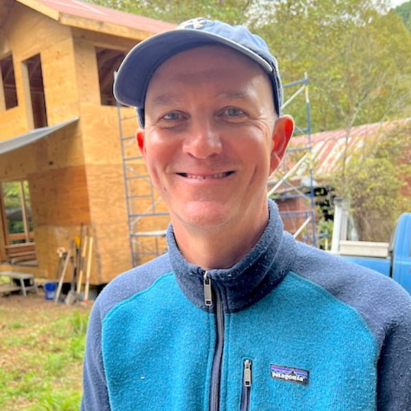 Dan, tiny house student