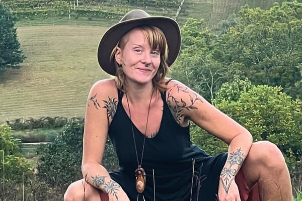 Greya Virago
