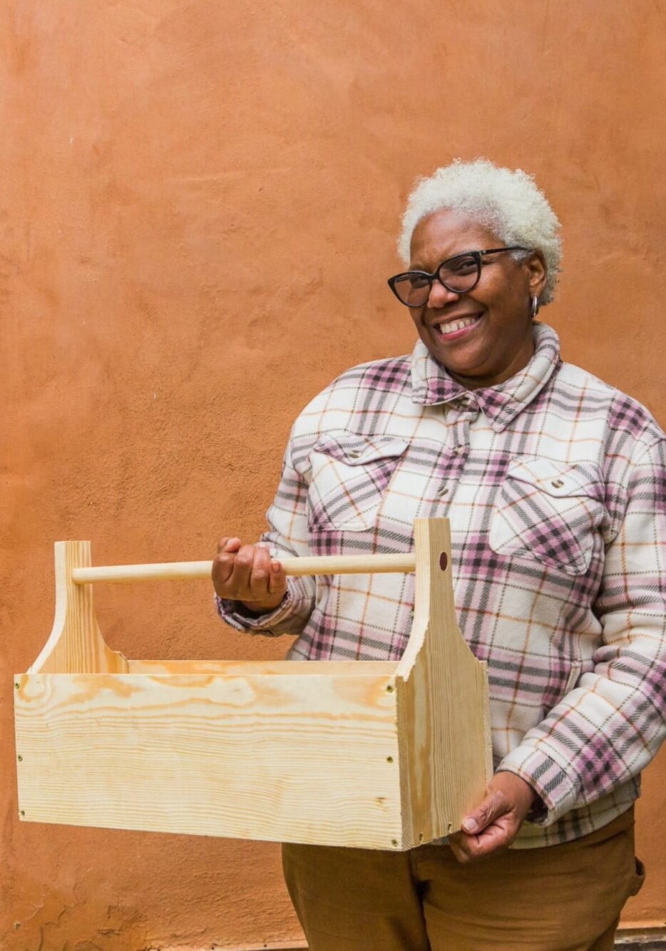 032-projects-WomensCarpentryClasses-WildAbundance2023-SarahTew-scaled